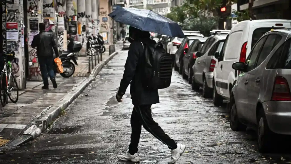 Ο καιρός σήμερα, Τρίτη 18 Νοεμβρίου 2025: Αλλαγή σκηνικού με βροχές και καταιγίδες