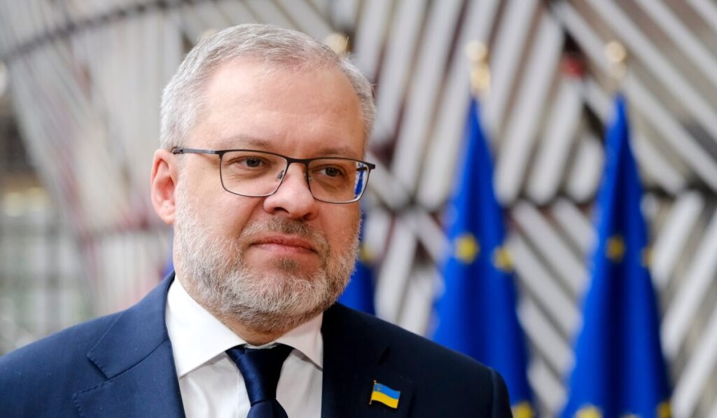 Ουκρανία: Αποπέμφθηκαν ο υπ. Δικαιοσύνης Γέρμαν Γκαλουστσένκο και η υπ. Ενέργειας Σβετλάνα Γκρίντσουκ, για το μεγάλο σκάνδαλο διαφθοράς