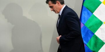 Βολιβία: Ο πρόεδρος Ροδρίγο Πας ανακοίνωσε ότι καταργεί το υπουργείο Δικαιοσύνης