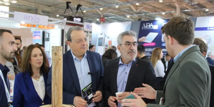 Σωκράτης Φάμελλος στην έκθεση Xenia 2025 για ΟΠΕΚΕΠΕ: "Άθλιες μεθοδεύσεις του καθεστώτος Μητσοτάκη"