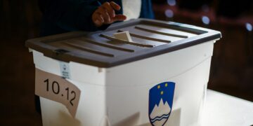 Δημοψήφισμα στη Σλοβενία: Οι ψηφοφόροι απέρριψαν με 53% τη νομιμοποίηση της υποβοηθούμενης αυτοκτονίας