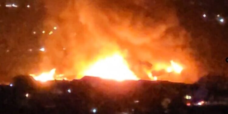 Ρωσικό σφυροκόπημα με drones στο Κίεβο: Τουλάχιστον τέσσερις τραυματίες και πολλές περιοχές χωρίς ρεύμα