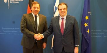 Ανάρτηση Πιερρακάκη για την συνάντηση με τον Αντικαγκελάριο της Γερμανίας Λαρς Κλινγκμπέιλ: Επιβεβαιώθηκε ο στρατηγικός χαρακτήρας των σχέσεων Ελλάδας - Γερμανίας