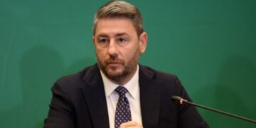 Ν. Ανδρουλάκης από το Μέγαρο Μουσικής για τα 100 χρόνια του Επαγγελματικού Επιμελητηρίου Αθηνών: "Το ΠΑΣΟΚ είναι και θα παραμείνει σύμμαχος των μικρομεσαίων επιχειρήσεων"