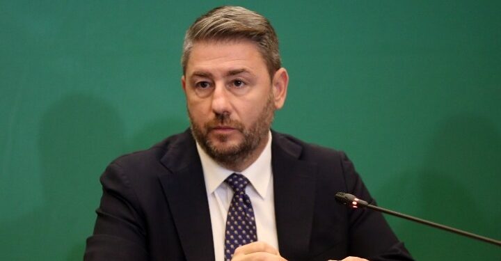 Ν. Ανδρουλάκης από το Μέγαρο Μουσικής για τα 100 χρόνια του Επαγγελματικού Επιμελητηρίου Αθηνών: "Το ΠΑΣΟΚ είναι και θα παραμείνει σύμμαχος των μικρομεσαίων επιχειρήσεων"