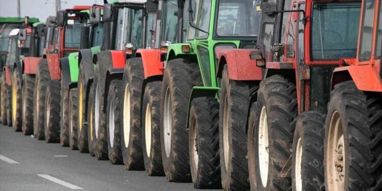 Αγροτικές κινητοποιήσεις: Στους δρόμους των Γρεβενών την Τρίτη 3 Δεκεμβρίου οι αγρότες με τα τρακτέρ