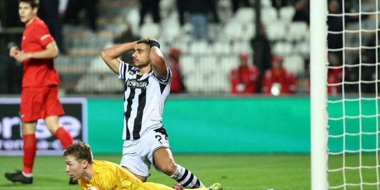 Europa League: Την ευκαιρία για απευθείας πρόκριση στην 8άδα έχασε ο ΠΑΟΚ με την ισοπαλία 1-1 με την Μπραν στην Τούμπα