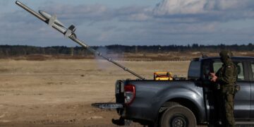 Μαζική ρωσική επίθεση με drones και πυραύλους στο Κίεβο - Τουλάχιστον ένας νεκρός και επτά τραυματίες