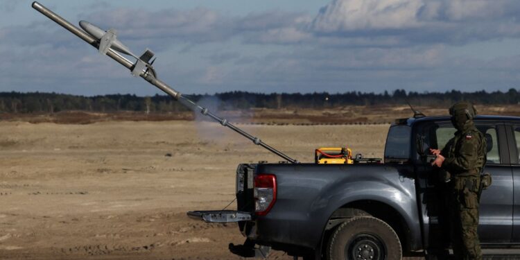 Μαζική ρωσική επίθεση με drones και πυραύλους στο Κίεβο - Τουλάχιστον ένας νεκρός και επτά τραυματίες