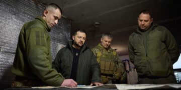 Ουκρανία: Το «σκάνδαλο Γερμάκ» απειλεί τις διαπραγματεύσεις για το σχέδιο Τραμπ και το ίδιο το καθεστώς Ζελένσκι