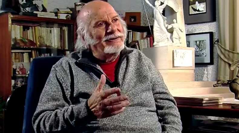 Πέθανε ο γλύπτης Ευάγγελος Μουστάκας, που φιλοτέχνησε το άγαλμα του Μεγάλου Αλεξάνδρου στη Νέα Παραλία Θεσσαλονίκης