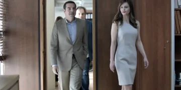 Έφη Αχτσιόγλου στη Ναυτεμπορική TV: Ο Τσίπρας «Δεν έπρεπε να παραιτηθεί και να αποχωρήσει»