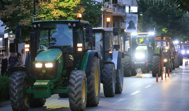 Ξεκινούν σήμερα τα πρώτα αγροτικά μπλόκα - Ακολουθεί ακόμα πιο δυναμική συνέχεια