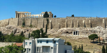 Discover Athens With Ease: The Smart Choice for Car Rental in Greece Athens