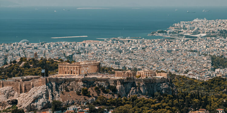 Golden Visa στην Ελλάδα: Ποιες Περιοχές Έχουν τη Μεγαλύτερη Κινητικότητα;