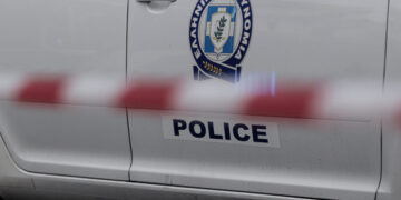 Νέα Σμύρνη: Συνελήφθη 29χρονος για κλοπές με απειλή μαχαιριού σε βάρος ανηλίκων