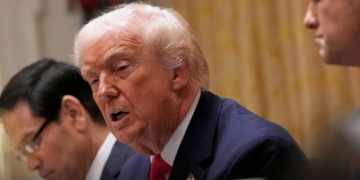 Απειλές Τραμπ: "Θα χτυπήσουμε στο εσωτερικό της Βενεζουέλας σύντομα"