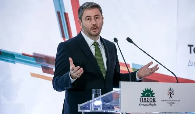 Νίκος Ανδρουλάκης: "Το δίλημμα δεν είναι Μητσοτάκης ή χάος, αλλά επιβίωση ή ζωή με προοπτική"