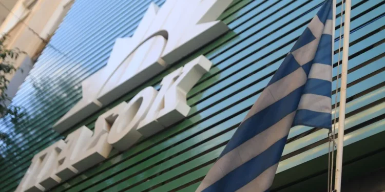 Σφοδρή επίθεση του ΠΑΣΟΚ στον Αλ. Τσίπρα για την ομιλία του στην παρουσίαση της "ΙΘΑΚΗΣ"