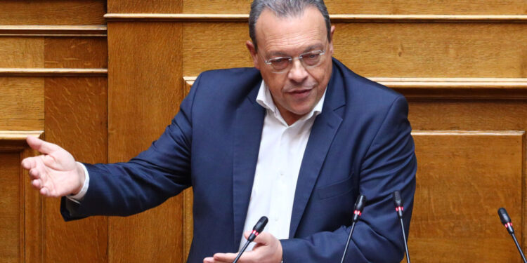 Έμμεση απάντηση Φάμελλου στον Τσίπρα: «Ο ΣΥΡΙΖΑ δεν έχει στεγανά»