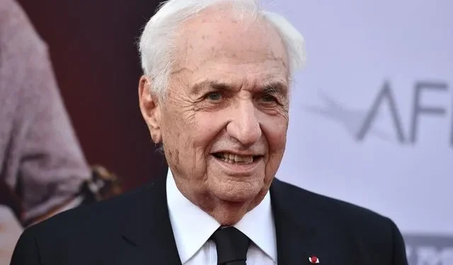 Πέθανε ο διάσημος Αμερικανοκαναδός αρχιτέκτονας Φρανκ Γκέρι