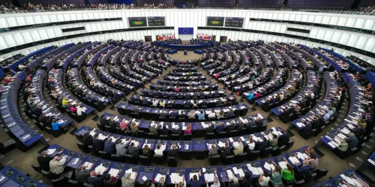 Στην Ευρωβουλή οι Καρυστιανού, Ράμμος και Δρόσος για το άρθρο 86