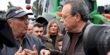 Σωκράτης Φάμελλος από το μπλόκο των αγροτών στα Πράσινα Φανάρια: "Ο αγώνας των αγροτών δεν είναι μόνο δίκαιος και τίμιος, είναι και εθνικός αγώνας"