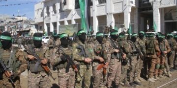 Η Χαμάς δηλώνει πρόθυμη να παραδώσει τα όπλα της σε μια παλαιστινιακή αρχή, "αν σταματήσει η κατοχή"