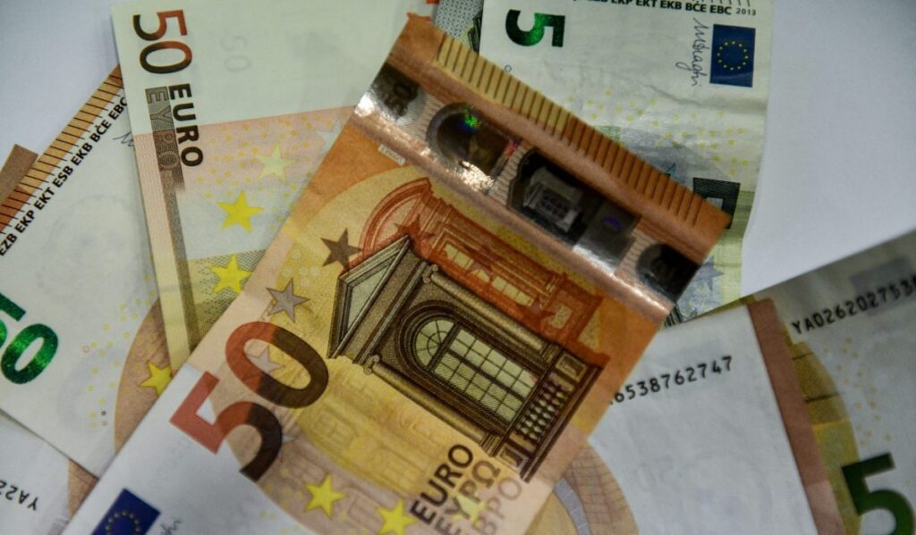 Νέα ρύθμιση οφειλών προς το Δημόσιο: Θα είναι προσαρμοσμένη στο προφίλ κάθε οφειλέτη – Αλγόριθμος θα αποφασίζει τη λύση