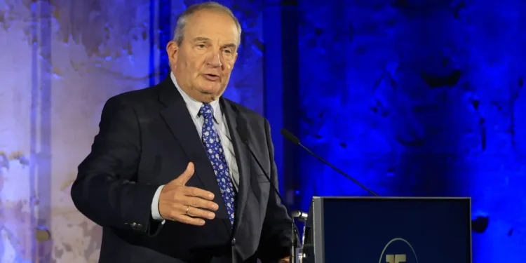 Νέες αιχμές Κ. Καραμανλή κατά της κυβέρνησης Μητσοτάκη