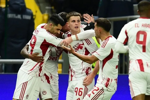 Πρώτη νίκη του Ολυμπιακού στο Champions League – Νίκησε την Καϊράτ 0-1 μέσα στην παγωμένη Αστάνα