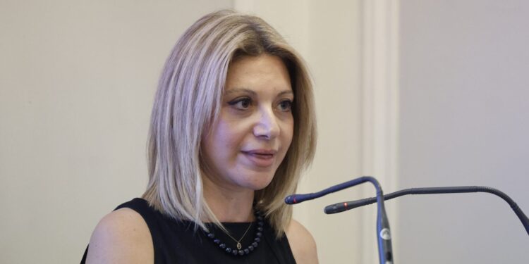 Ομιλία Μαρίας Καρυστιανού σε εκδήλωση στο Ευρωπαϊκό Κοινοβούλιο: "Η Κομισιόν ήξερε την έλλειψη τηλεματικού αλλά δεν έκανε απολύτως τίποτα"