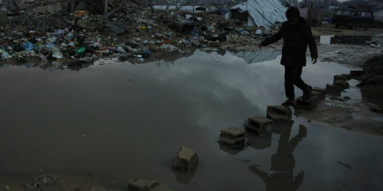 Μεγάλες πλημμύρες από καταρρακτώδεις βροχές στη Γάζα - Τουλάχιστον 16 νεκροί, ανάμεσα τους και 3 παιδιά