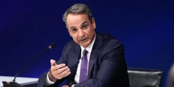 Μητσοτάκης στην Κυριακάτικη ανασκόπηση μετά το "όχι" των αγροτών: "Δεν γίνεται διάλογος με τελεσίγραφα"