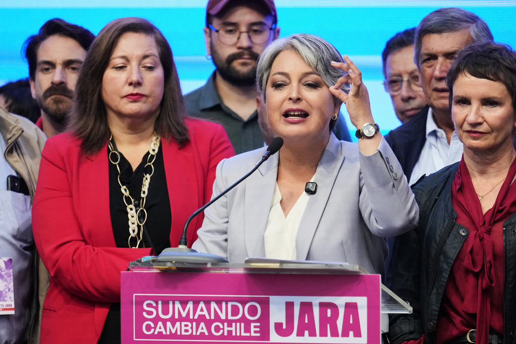 Προεδρικές εκλογές στη Χιλή: Νικητής στο δεύτερο γύρο ο ακροδεξιός Χοσέ Αντόνιο Καστ – Αναγνώρισε την ήττα της η Χάρα