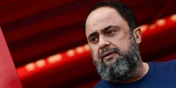 Πέθανε η μητέρα του Βαγγέλη Μαρινάκη