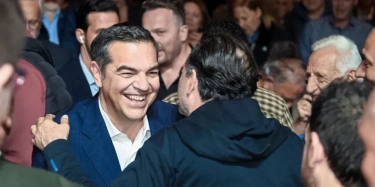 Ο Αλέξης Τσίπρας παρουσίασε την "ΙΘΑΚΗ" στην Πάτρα - «Οφείλουμε να επιταχύνουμε»