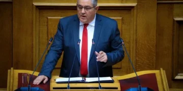 Ομιλία Δ. Κουτσούμπα στη Βουλή: "Ο αντιλαϊκός προϋπολογισμός απορρίπτεται"