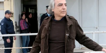 Ανακοίνωση δύο οργανώσεων αλληλεγγύης στα θύματα τρομοκρατίας για την απόφαση του ΕΚΚΟΜΕΔ να μην χρηματοδοτήσει την εκπομπή του Παπαχελά για τη 17Ν