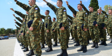 Μεγάλες αλλαγές στη στρατιωτική θητεία - Μπαίνει όριο στις αναβολές - Αντιδράσεις των φοιτητών