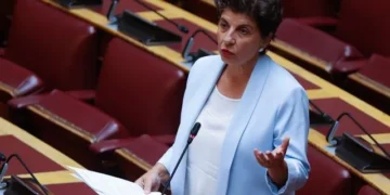 Αποχώρησε από το Κίνημα Δημοκρατίας και η Κυριακή Μάλαμα με βολές κατά του Στ. Κασσελάκη