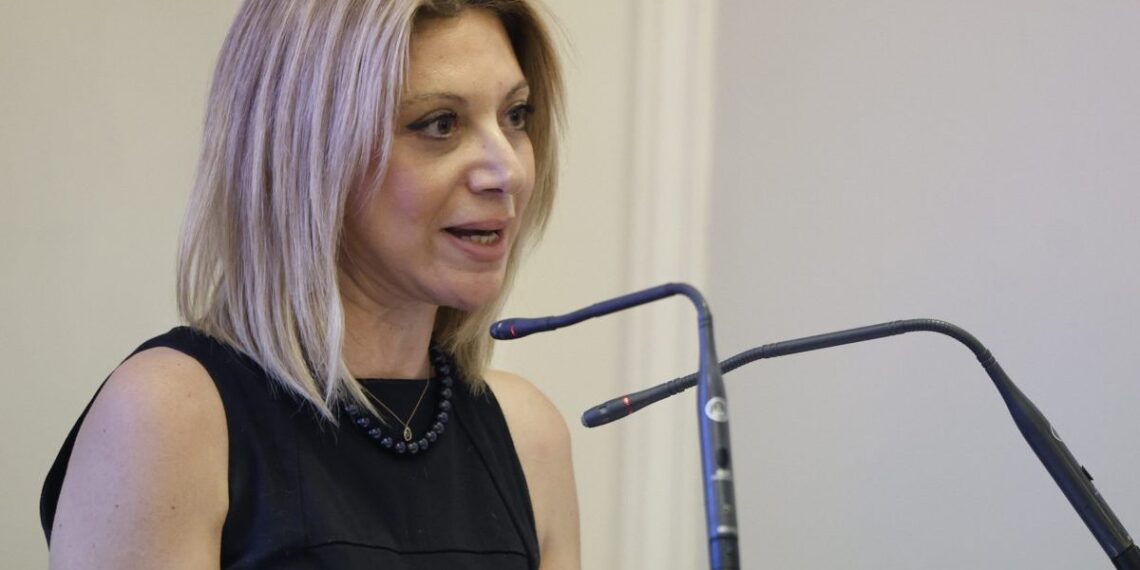 Αιφνιδιαστικός έλεγχος του ΣΔΟΕ στα γραφεία του Συλλόγου των Τεμπών – Μαρία Καρυστιανού: "Δόλιο χτύπημα της κυβέρνησης"