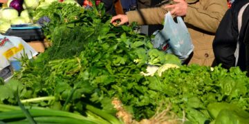 Ποιο θα είναι το εορταστικό ωράριο λειτουργίας των λαϊκών αγορών