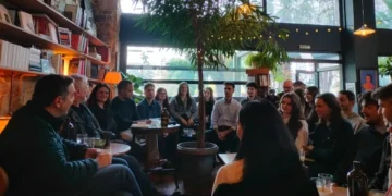 Συνομιλία Τσίπρα με φοιτητές και φοιτήτριες του Παντείου για την «Ιθάκη»