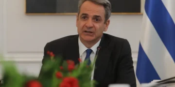 Κ. Μητσοτάκης στο υπουργικό συμβούλιο: «Η κυβέρνηση δεν υποκύπτει σε εκβιασμούς»