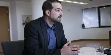 Ανάρτηση Γ. Σακελλαρίδη για την έφοδο της ΑΑΔΕ στα γραφεία του Συλλόγου Τεμπών: "Αυτό δεν είναι κράτος δικαίου, αλλά “εκδικητικό” κράτος"