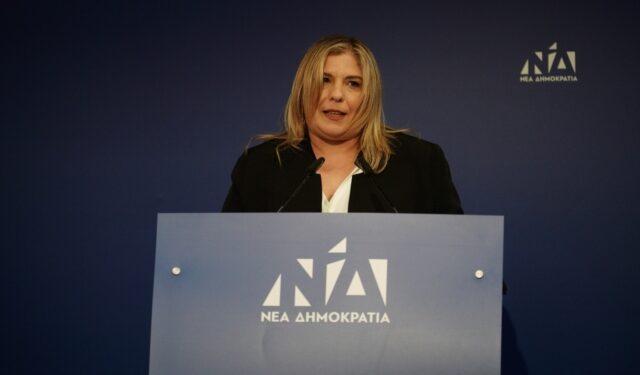 Η Μαρία Συρεγγέλα σκοπεύει να προβεί σε νομικές διαδικασίες κατά της προέδρου της Πλεύσης Ελευθερίας Ζωής Κωνσταντοπούλου