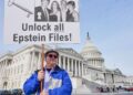 Υπόθεση Έπσταϊν: Βρέθηκαν ακόμη ένα εκατομμύριο επιπλέον έγγραφα