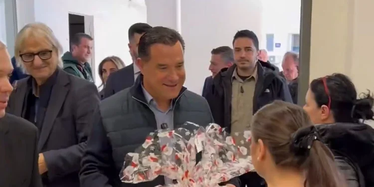 Επίσκεψη Αδ. Γεωργιάδη σε νοσοκομεία ανήμερα των Χριστουγέννων