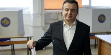 Κόσοβο: Νικητής στις εκλογές και πάλι ο Άλμπιν Κούρτι - Κοντά στην αυτοδυναμία το εθνικιστικό κόμμα